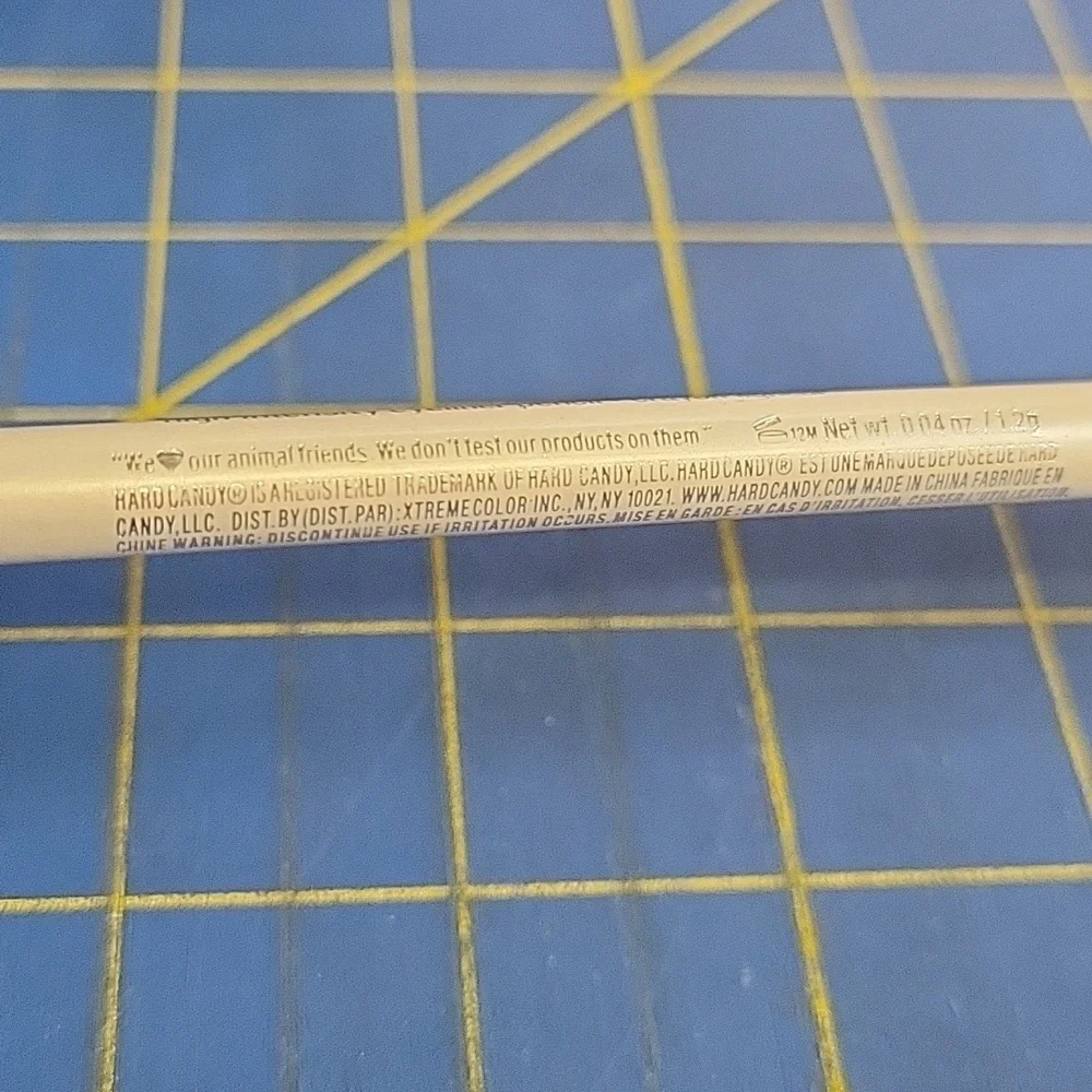 Hard Candy #955 Cream Eyeliner Pencil w Sharpner 1.2g New - Get Iced
